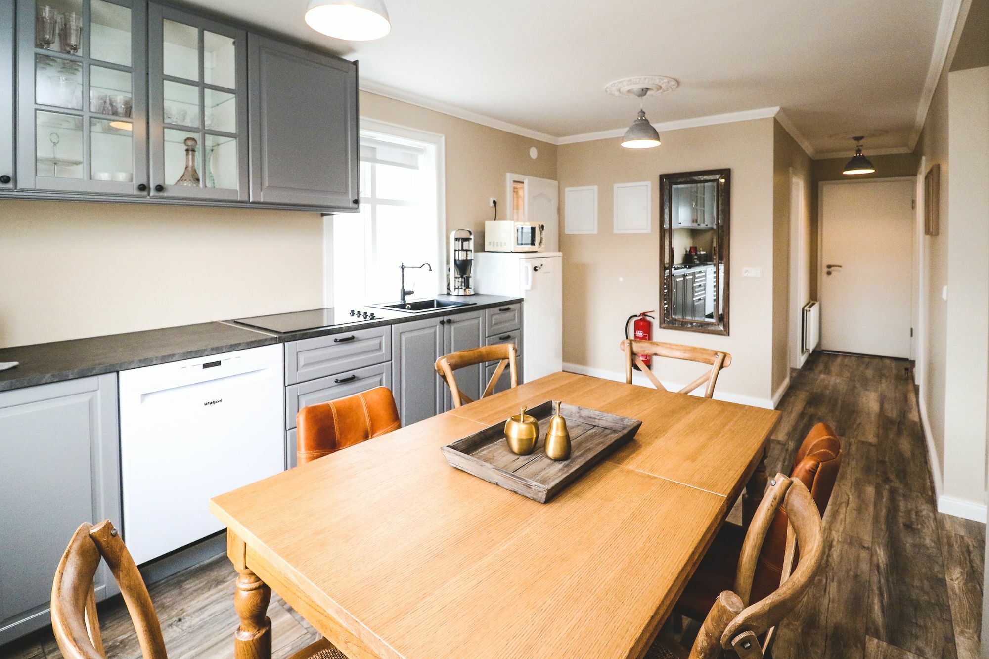 G19 Boutique Apartments Акурейри Экстерьер фото